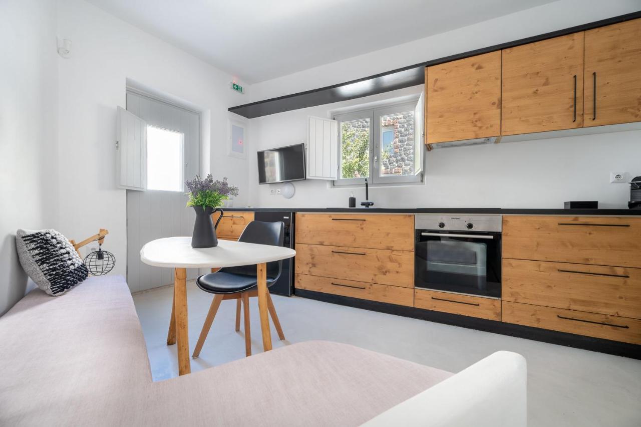 Fertimo Suites Éxo Goniá Esterno foto